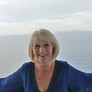 Meet your Posher, Marie